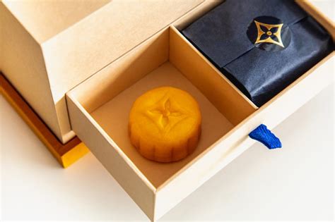 louis vuitton mooncake 2021|mid autumn mooncakes 2021.